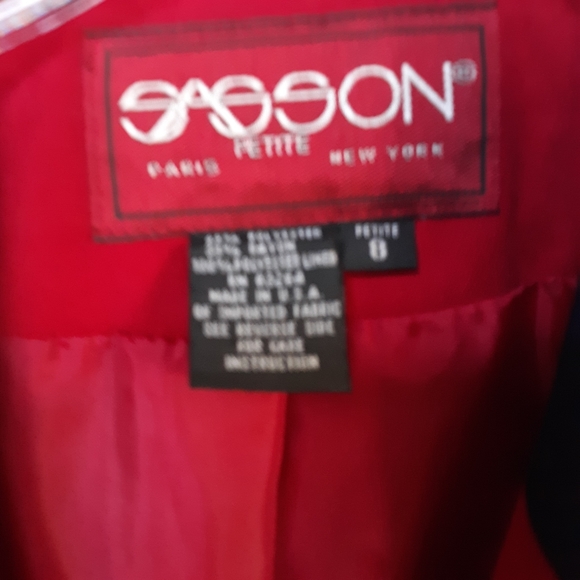 Cherry Red & Navy Suit Size 8 - Picture 8 of 8